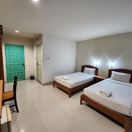 Ban Krabi Yai Baanmai Residence מראה חיצוני תמונה